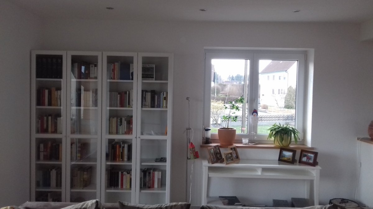 Bücherregal Mit Türen Ikea