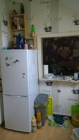 Küche planlinks Durchreiche und Kühlschrank.jpg