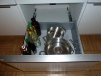 Unterschrankschublade aus Metall.JPG