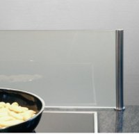 ulla-spritzschutz-kitchenking-2.jpg