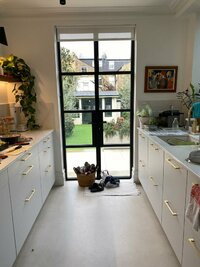 Merce Middle of kitchen.jpg