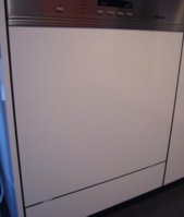 GSP Klappscharniertür zu.jpg