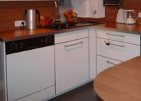 Spüleneckschrank geschlossen.JPG