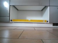 Bodenbrett Unterbauschrank.jpg