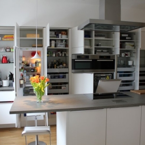 1 (Fast) alles offen :)