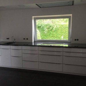 Lachmoewe_Decken-DahvorFenster