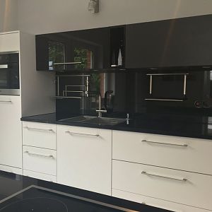 Ballerina Küche mit Nero Assoluto 3