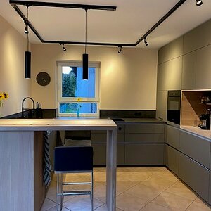 Ballerina mit Strasser und Walden.jpg