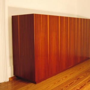 Sideboard in Zwetschge