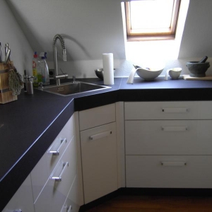 Arbeitsplatte "Legranto" (Quarzkompsit) von Lechner, 10 cm dick