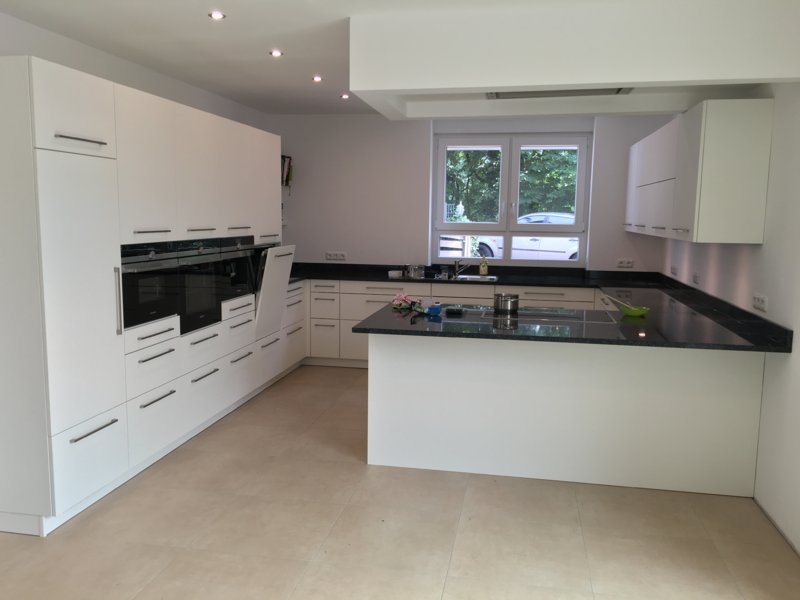 Ballerina Küche mit Novy Deckenlüfter