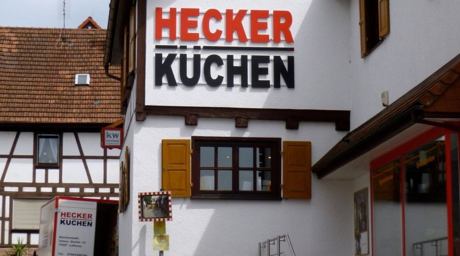 Hecker Küchen - Küchenstudio in Loffenau - Küchengeschäft